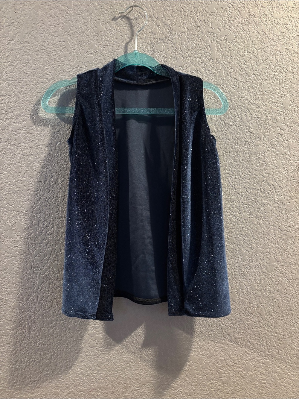 Sparkle Velvet Open-Front Vest in Navy